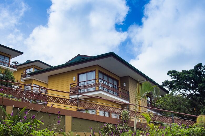 Hotel Ficus Sunset Suites