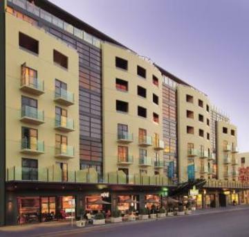 Hotel Mantra Hindmarsh Square