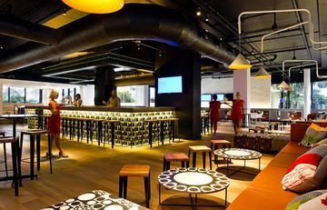 Hotel Qt Gold Coast