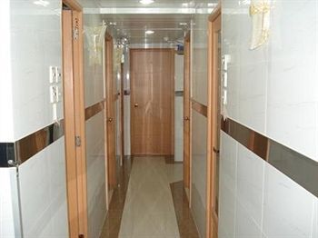Hostal Ashoka Hostel