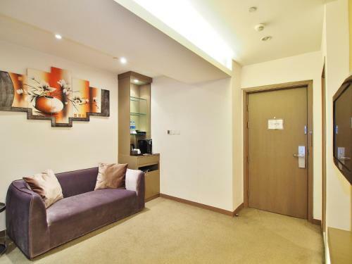 The Bauhinia Hotel - Central