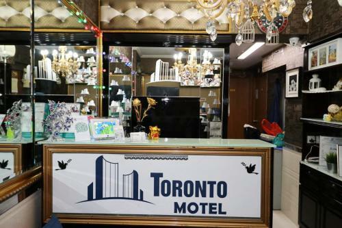Hostal Toronto Motel