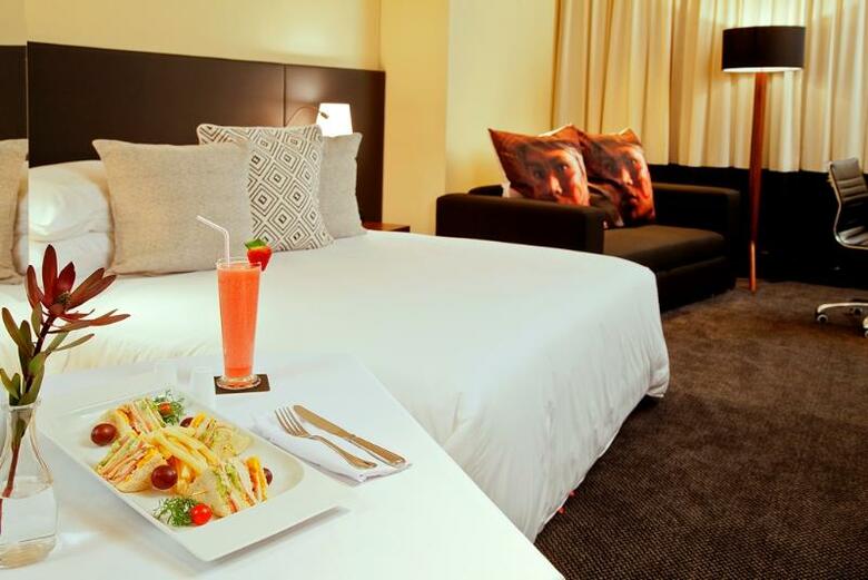 Hotel Movich Buro 26