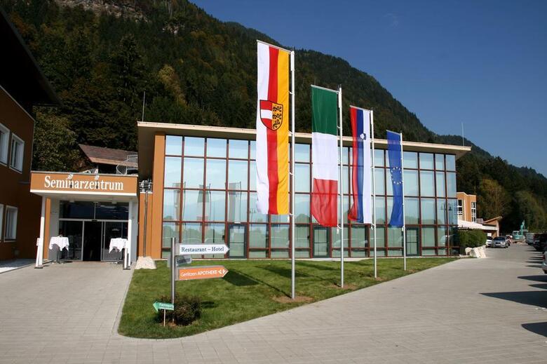 Hotel Educare