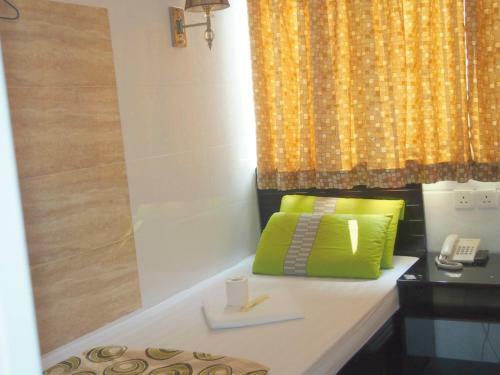 Hostal Singapore Hostel