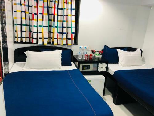 Hostal Singapore Hostel