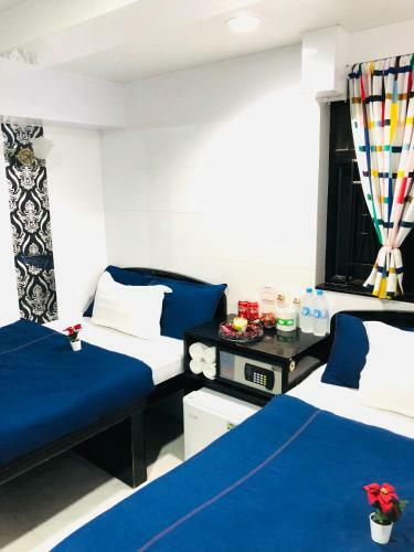 Hostal Singapore Hostel