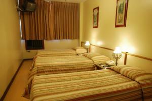 Hotel Mengo Palace