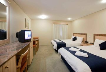 Hotel Ibis Styles Canberra Narrabund