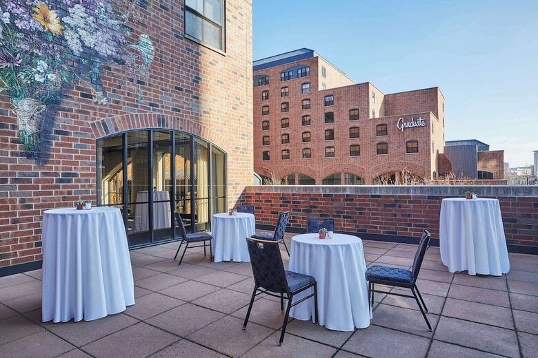 Hotel Graduate Minneapolis