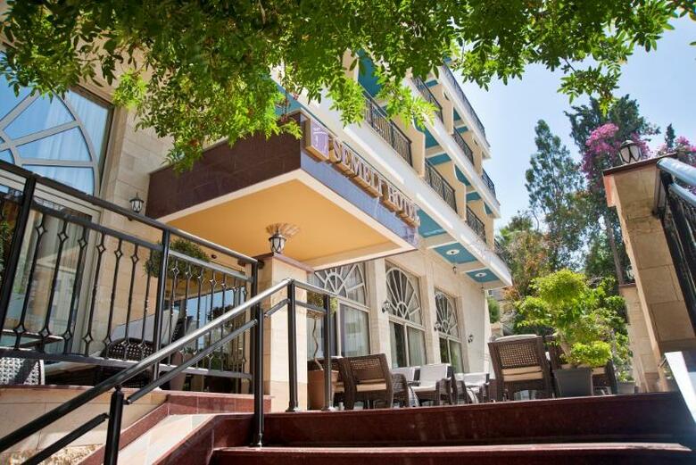 Hotel Semeli