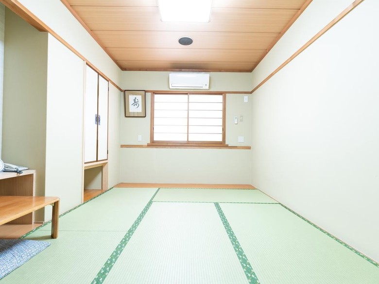 Sakura Ryokan
