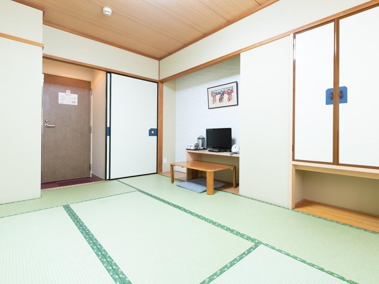 Sakura Ryokan
