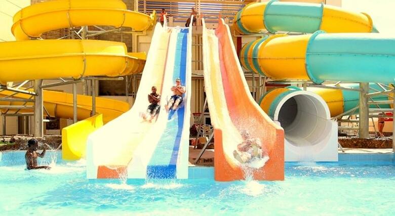 Hotel King Tut Aqua Park Beach Resort
