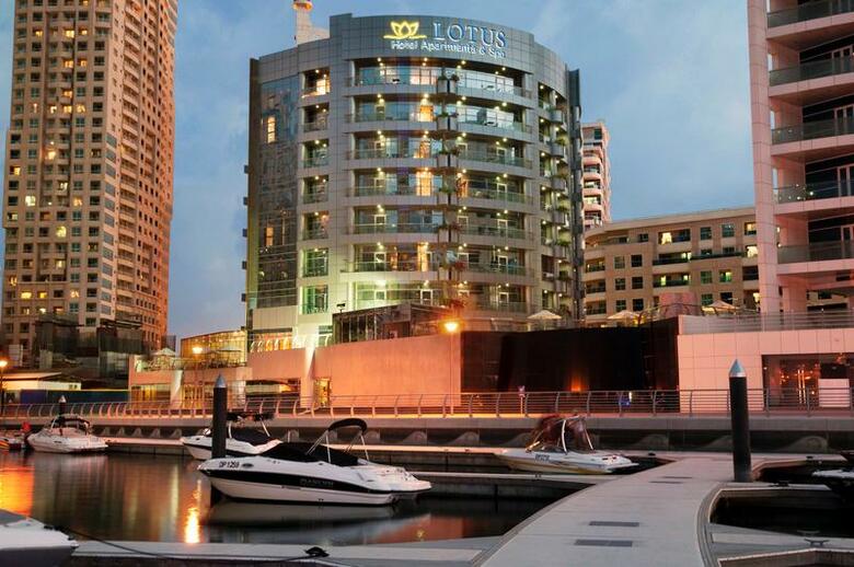 Lotus Hotel Apartments & Spa, Marina