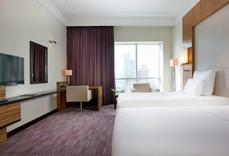 Pullman Dubai Jumeirah Lakes Towers - Hotel And Residence