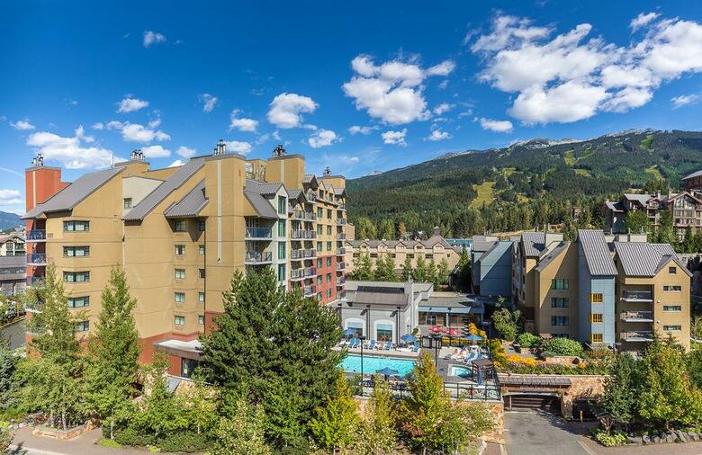 Hotel Hilton Whistler Resort And Spa
