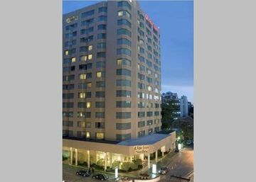 Hotel Clarion Suites
