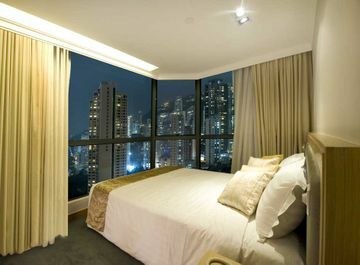 Hotel Bishop Lei International