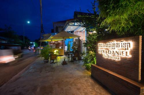 Sakara Boutique Villa