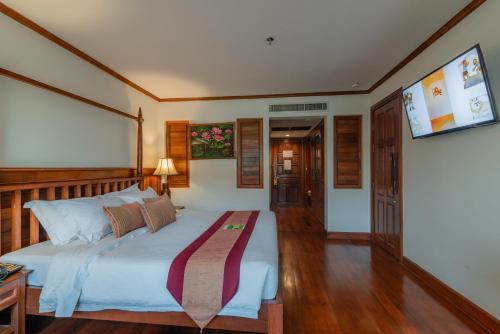 Hotel Empress Residence Resort And Spa