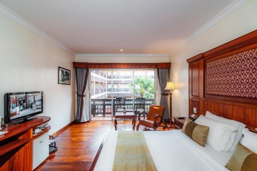 Hotel Empress Residence Resort And Spa