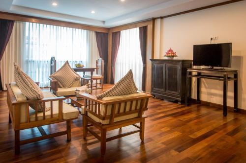 Hotel Empress Residence Resort And Spa