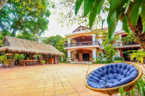 Hostal Bloom Garden Guesthouse