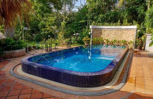 Hostal Bloom Garden Guesthouse