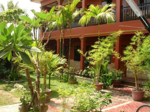 Bed & Breakfast Jasmine Family Hostel