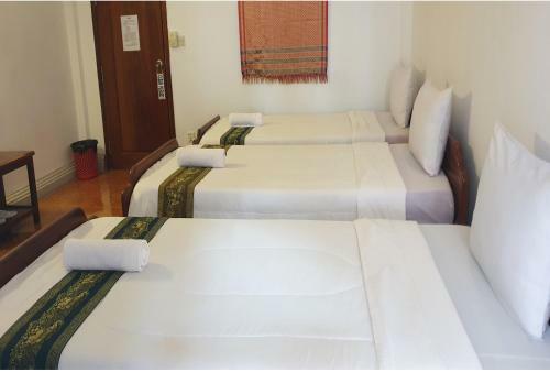 Hostal Smiley's Guesthouse