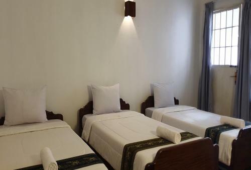 Hostal Smiley's Guesthouse