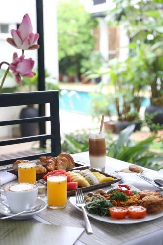 Mulberry Boutique Hotel