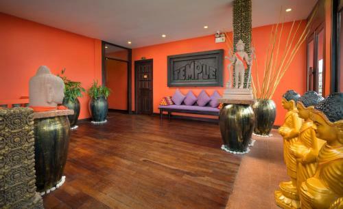 Golden Temple Hotel