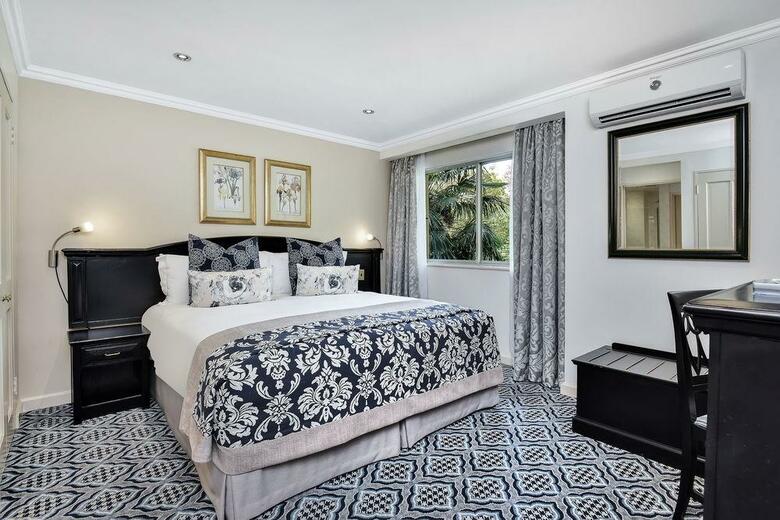 Protea Hotel Balalaika Sandton
