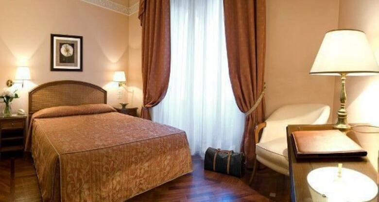 Hotel Pierre