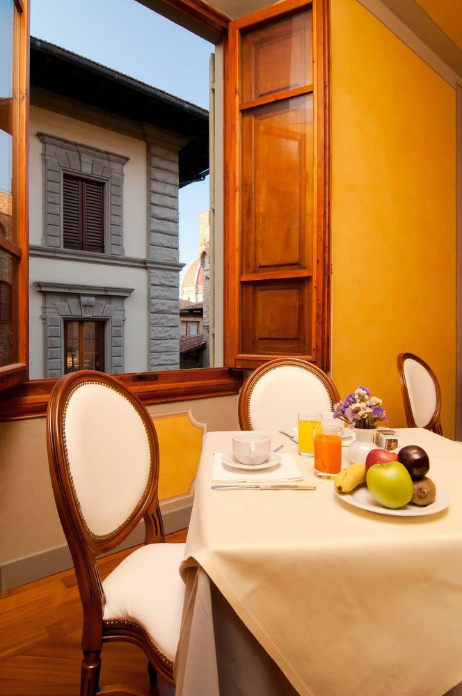 Hotel Pierre