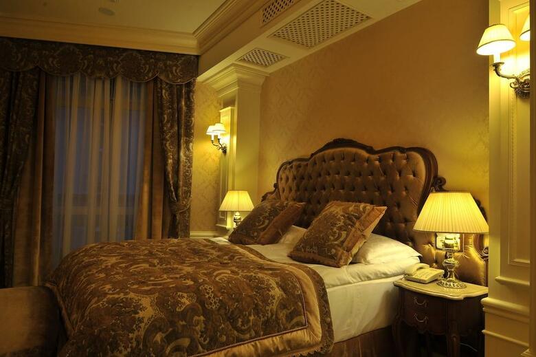Nobilis Hotel