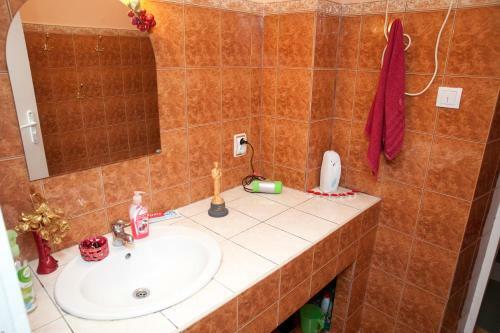 Cherry Hostel