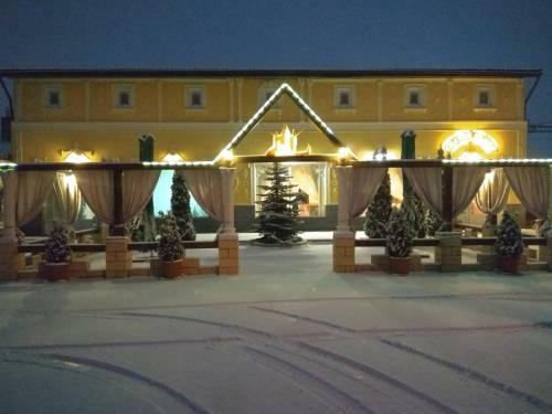 Old Castle Hotel