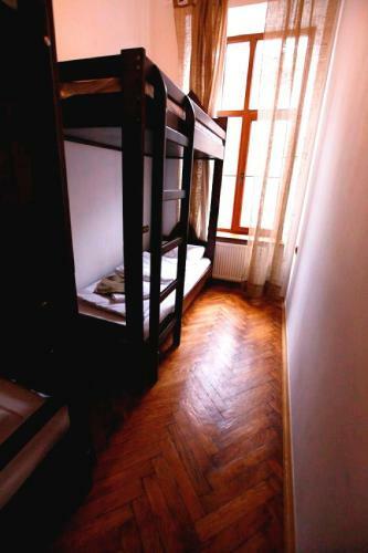 Ghostel - Medieval Hostel
