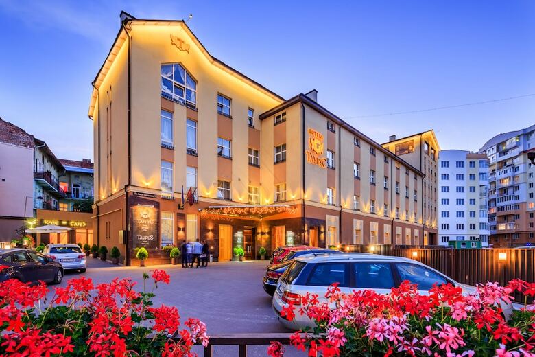 Taurus Hotel & Spa