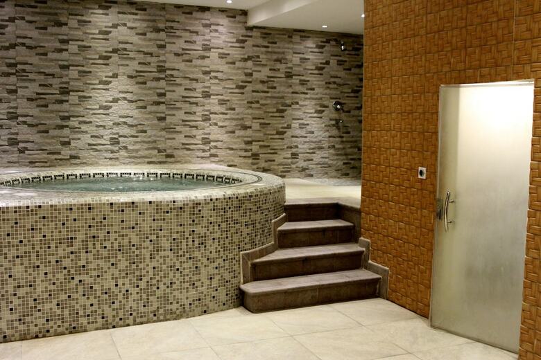 Carawan Al Fahad Hotel