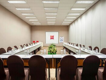 Hotel Ibis Jakarta Cawang