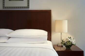 Aparthotel The Mayflower, Jakarta-marriott Executive Apartments