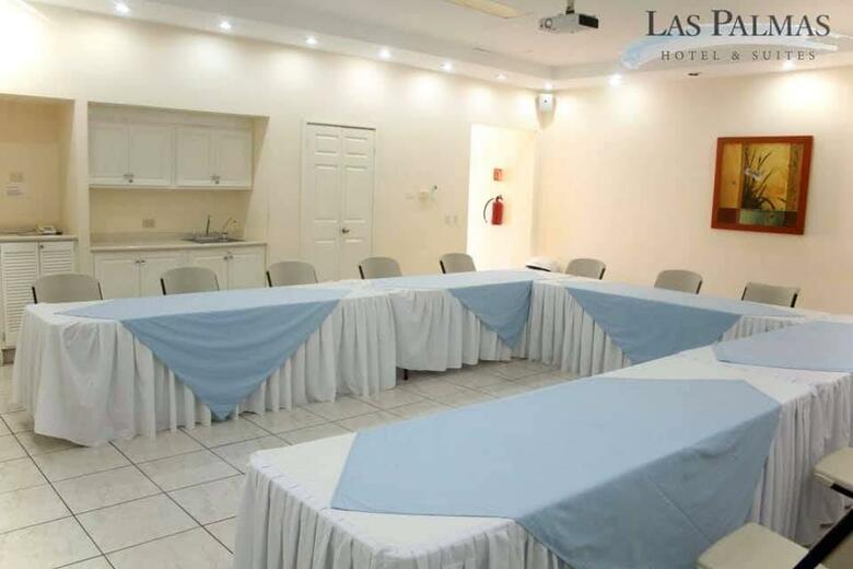 Hotel & Suites Las Palmas
