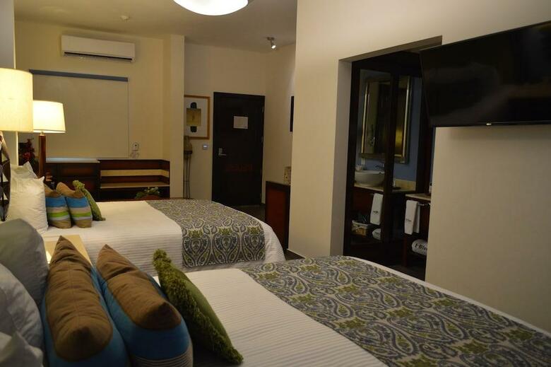 Hotel Hblue Business Class