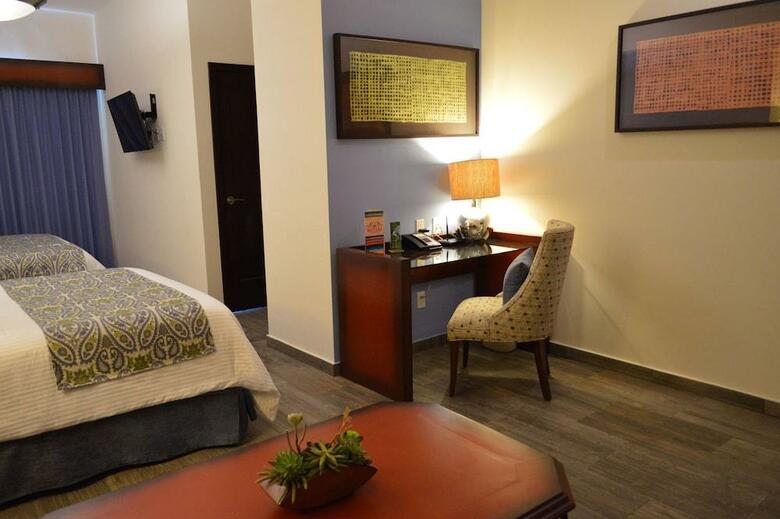 Hotel Hblue Business Class