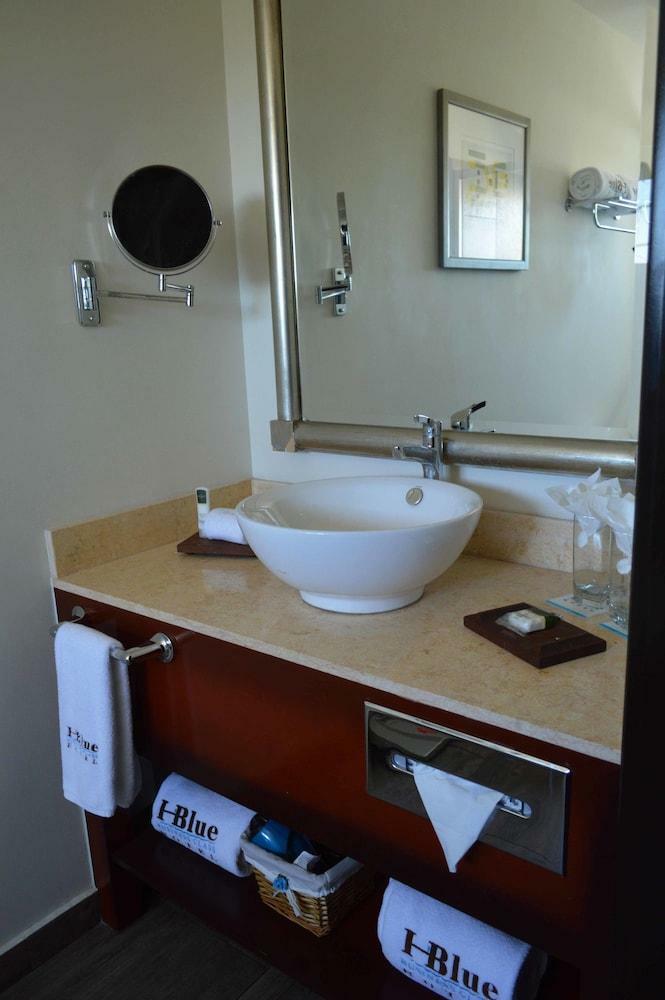 Hotel Hblue Business Class