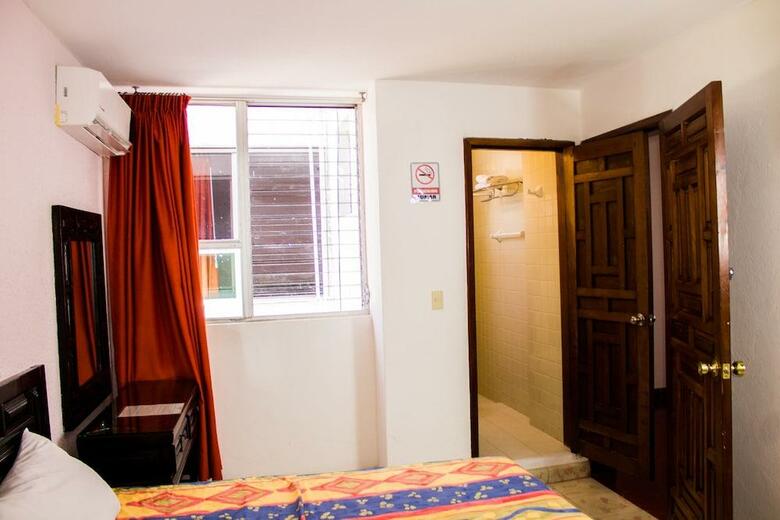 Hotel Casa De Pakal